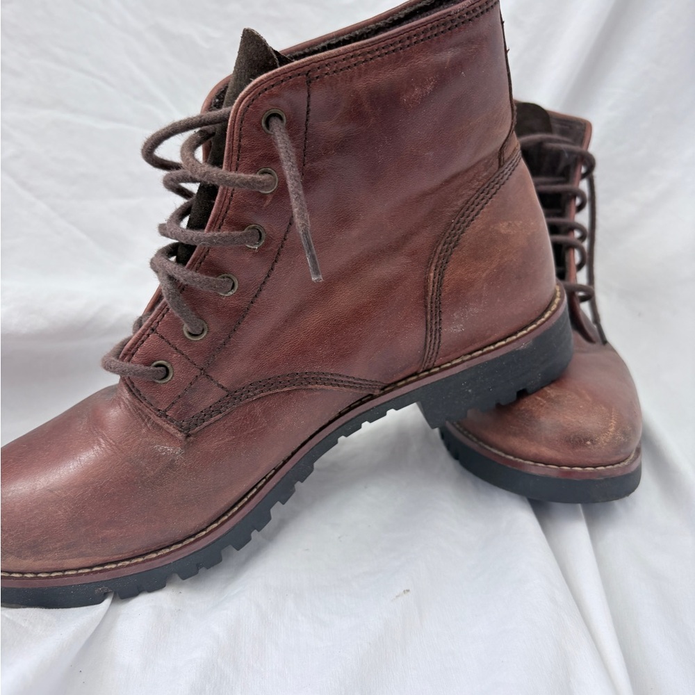 Cole Haan Waterproof Brown Leather Lace Up Boots Size 8B Lug Sole women’s
